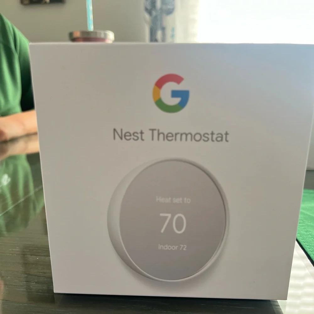 *NEW IN BOX* Google Nest Thermostat